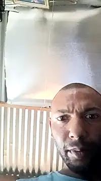 Snapshot of Camodick chatting on 02/24/25, 03:31 Camodick online show from 02/24/25, 03:31