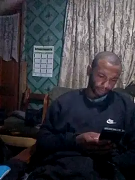 Snapshot of Camodick chatting on 02/25/25, 02:36 Camodick online show from 02/25/25, 02:36