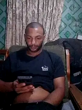 Snapshot of Camodick chatting on 02/28/25, 11:12 Camodick online show from 02/28/25, 11:12