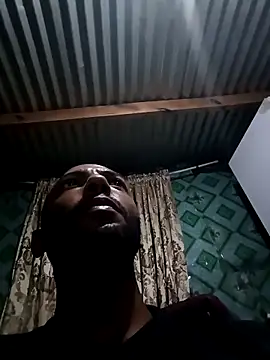 Snapshot of Camodick chatting on 03/01/25, 09:48 Camodick online show from 03/01/25, 09:48