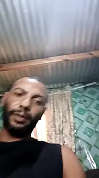 Snapshot of Camodick chatting on 03/08/25, 06:32 Camodick online show from 03/08/25, 06:32