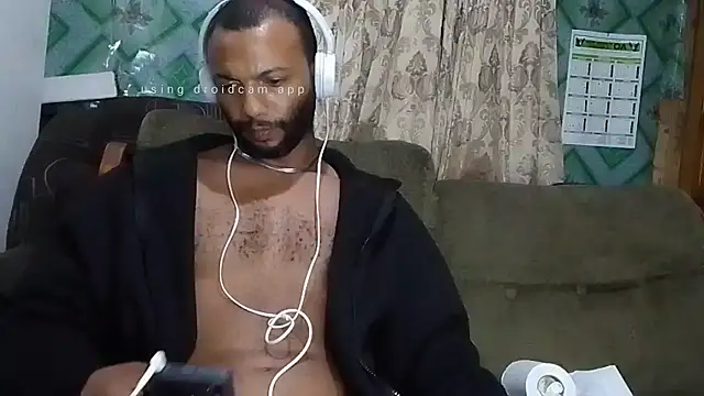 Snapshot of Camodick chatting on 03/11/25, 11:48 Camodick online show from 03/11/25, 11:48