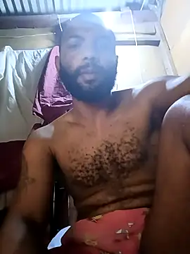 Snapshot of Camodick chatting on 10/16/25, 12:11 Camodick online show from 10/16/25, 12:11