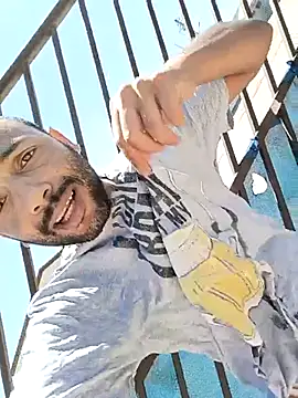 Snapshot of Camodick chatting on 11/04/25, 10:14 Camodick online show from 11/04/25, 10:14