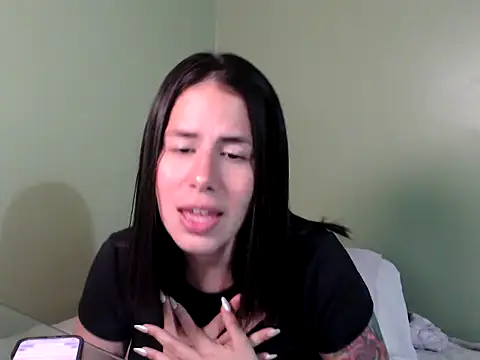 Snapshot of gleypuentes chatting on 11/04/25, 04:22 gleypuentes online show from 11/04/25, 04:22