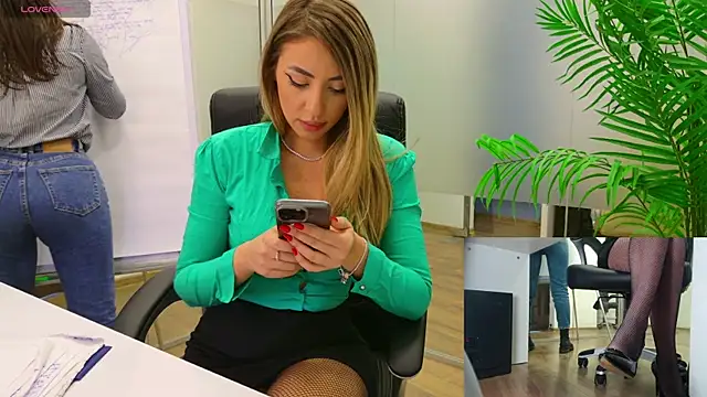 BabesGoWild online show from 02/19/25, 08:55