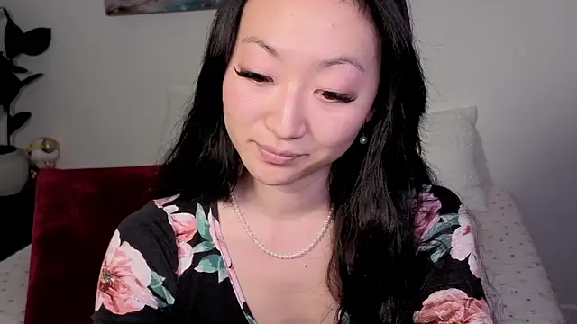 MySweetSofie online show from 10/08/25, 09:45