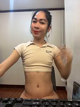 YourTSLovely online show from 11/09/25, 07:34