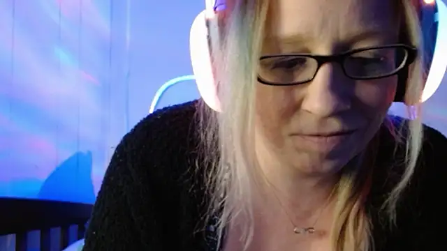 XxMs StarzxX online show from 01/16/25, 04:07