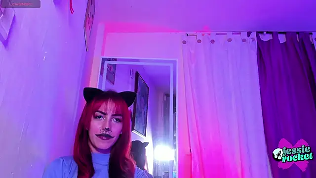 jessierocketx online show from 10/29/25, 09:49