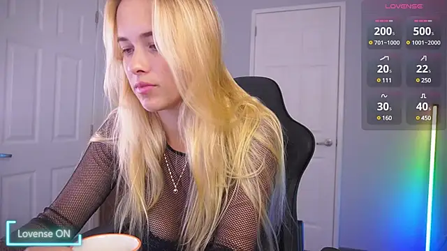 DanikaDillan online show from 01/08/25, 02:14