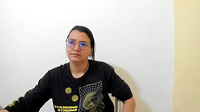 MARILYN GARCIA online show from 10/11/25, 02:15