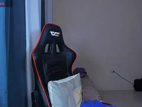 Snapshot of ava_sheeks chatting on 10/24/25, 01:40 ava sheeks online show from 10/24/25, 01:40