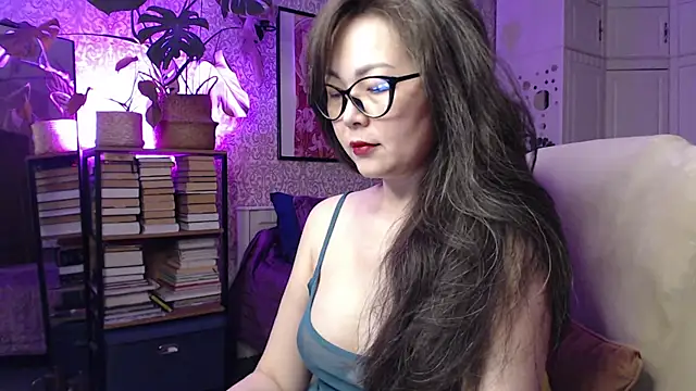 Koreanowner online show from 11/13/25, 03:55