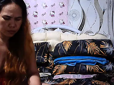 lovely-asian online show from 09/21/25, 11:23