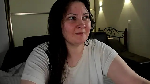 Snapshot of MarySwon chatting on 02/28/25, 09:01 MarySwon online show from 02/28/25, 09:01