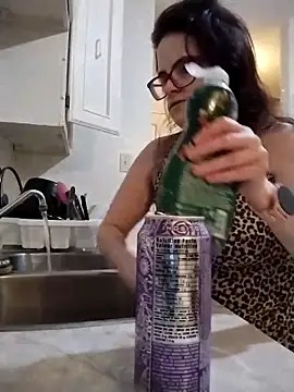 JessaBella online show from 11/17/25, 05:19