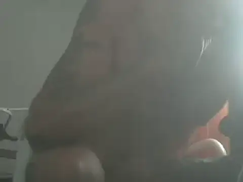 Snapshot of el_principe_hot chatting on 02/25/25, 05:15 el principe hot online show from 02/25/25, 05:15