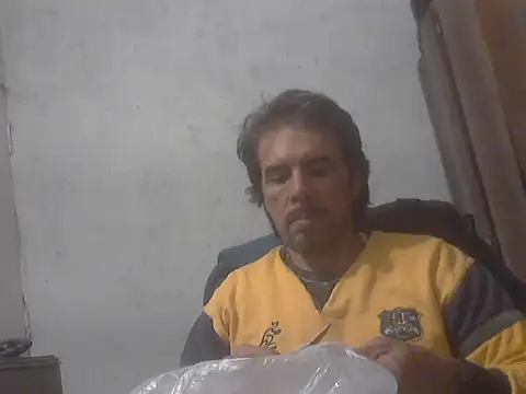 Snapshot of el_principe_hot chatting on 09/22/25, 01:29 el principe hot online show from 09/22/25, 01:29