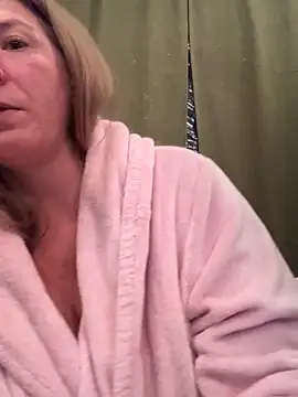 Snapshot of Natali_UA chatting on 10/13/25, 04:51 Natali UA online show from 10/13/25, 04:51