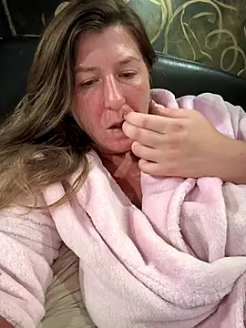 Snapshot of Natali_UA chatting on 10/19/25, 06:19 Natali UA online show from 10/19/25, 06:19