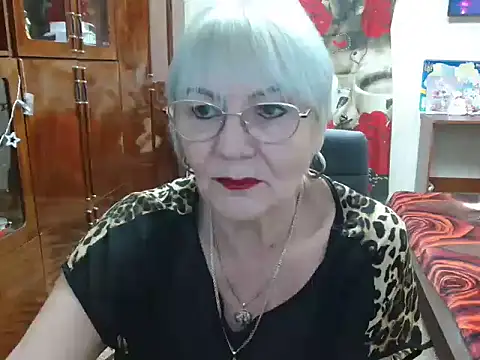 Snapshot of JenaCheim chatting on 12/09/24, 06:34 JenaCheim online show from 12/09/24, 06:34