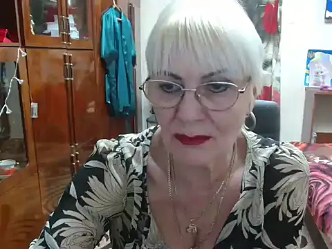Snapshot of JenaCheim chatting on 12/26/24, 08:42 JenaCheim online show from 12/26/24, 08:42