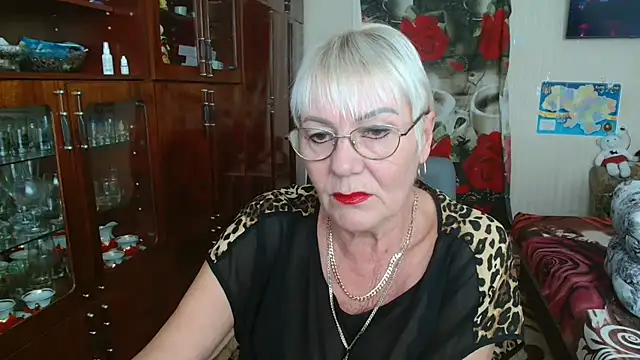 JenaCheim online show from 10/22/25, 07:41