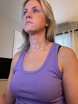 Kay Cakes online show from 11/10/25, 04:28