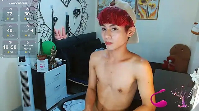 Snapshot of WildestTwink chatting on 09/25/25, 06:11 WildestTwink online show from 09/25/25, 06:11