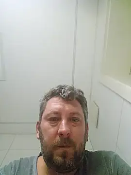 Snapshot of ktmtom247 chatting on 10/15/25, 02:55 ktmtom247 online show from 10/15/25, 02:55