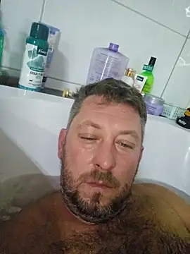 Snapshot of ktmtom247 chatting on 11/01/25, 11:56 ktmtom247 online show from 11/01/25, 11:56