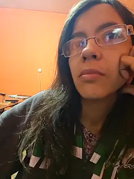 Snapshot of rposhta1991 chatting on 10/07/25, 05:48 rposhta1991 online show from 10/07/25, 05:48