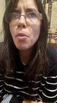 Snapshot of rposhta1991 chatting on 11/04/25, 01:21 rposhta1991 online show from 11/04/25, 01:21