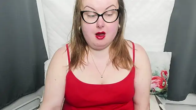 Snapshot of dirtyBonnie chatting on 03/10/25, 04:49 dirtyBonnie online show from 03/10/25, 04:49