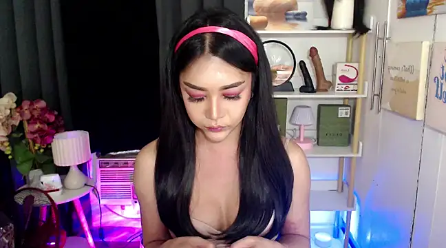 Snapshot of AsianMariaTs chatting on 01/30/25, 02:04 AsianMariaTs online show from 01/30/25, 02:04