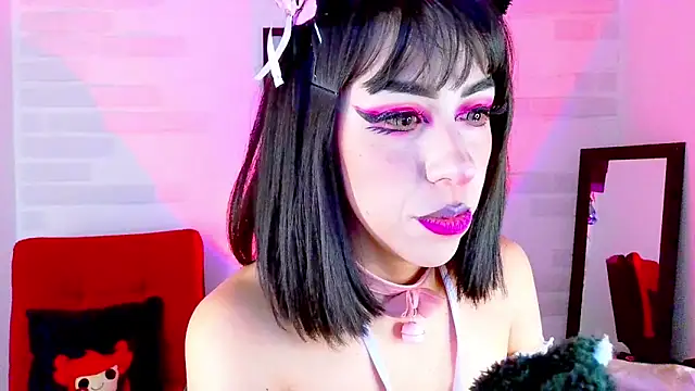 Snapshot of sky_girl1 chatting on 09/29/25, 04:06 sky girl1 online show from 09/29/25, 04:06