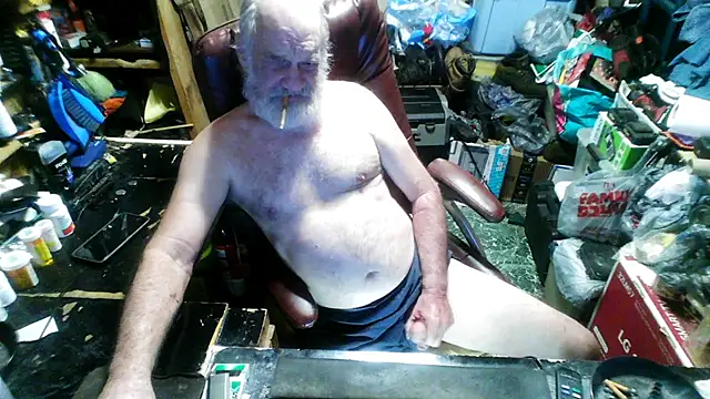 russtee online show from 11/23/25, 04:18