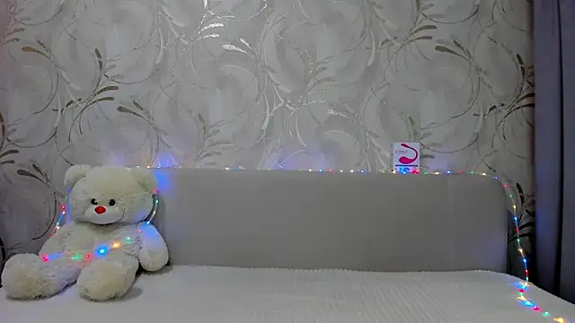 Snapshot of Malika_Lisan chatting on 01/30/25, 12:39 Malika Lisan online show from 01/30/25, 12:39