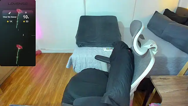 savanna013 online show from 12/27/24, 10:12