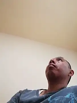 Snapshot of desnudo_Sexoxo chatting on 12/27/24, 08:50 desnudo Sexoxo online show from 12/27/24, 08:50