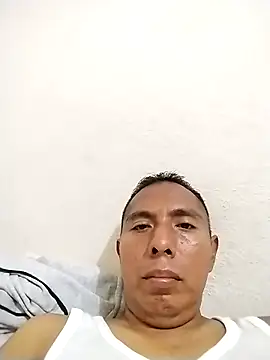 Snapshot of desnudo_Sexoxo chatting on 09/19/25, 12:34 desnudo Sexoxo online show from 09/19/25, 12:34