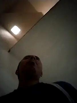 Snapshot of desnudo_Sexoxo chatting on 10/29/25, 09:05 desnudo Sexoxo online show from 10/29/25, 09:05