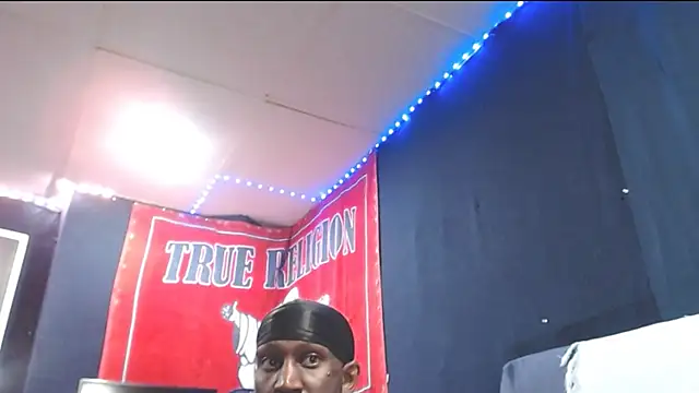 iBreakHeartz online show from 09/30/25, 02:38