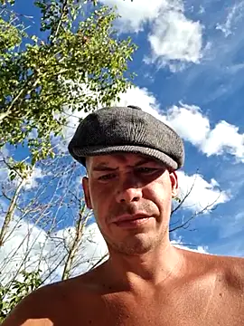 viraglaci18xh online show from 09/17/25, 01:57