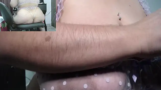 zoe hotxxx online show from 10/14/25, 03:02