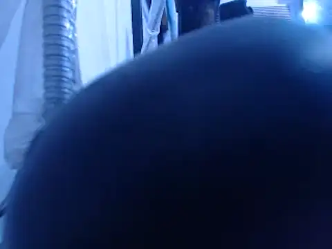 Snapshot of lindsaytrans chatting on 02/04/25, 02:07 lindsaytrans online show from 02/04/25, 02:07