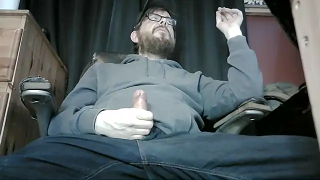 Snapshot of mole800 chatting on 09/14/25, 09:03 mole800 online show from 09/14/25, 09:03