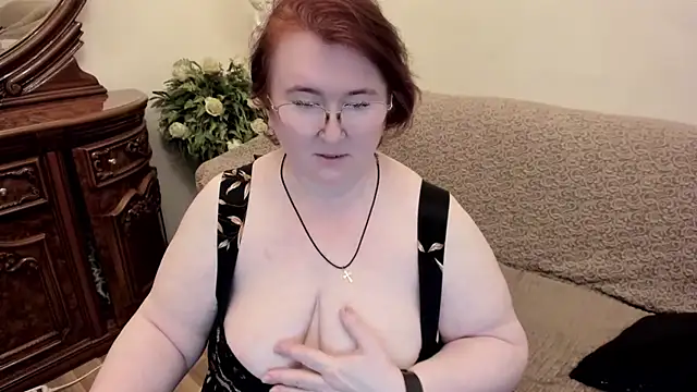 leiamillersonn online show from 09/19/25, 07:03