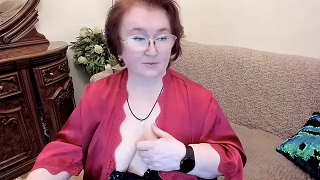 leiamillersonn online show from 09/22/25, 05:48